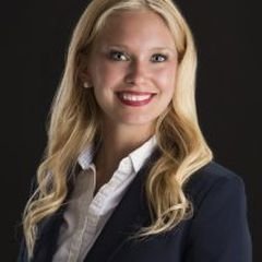 Sarah J Realtor Edina Realty